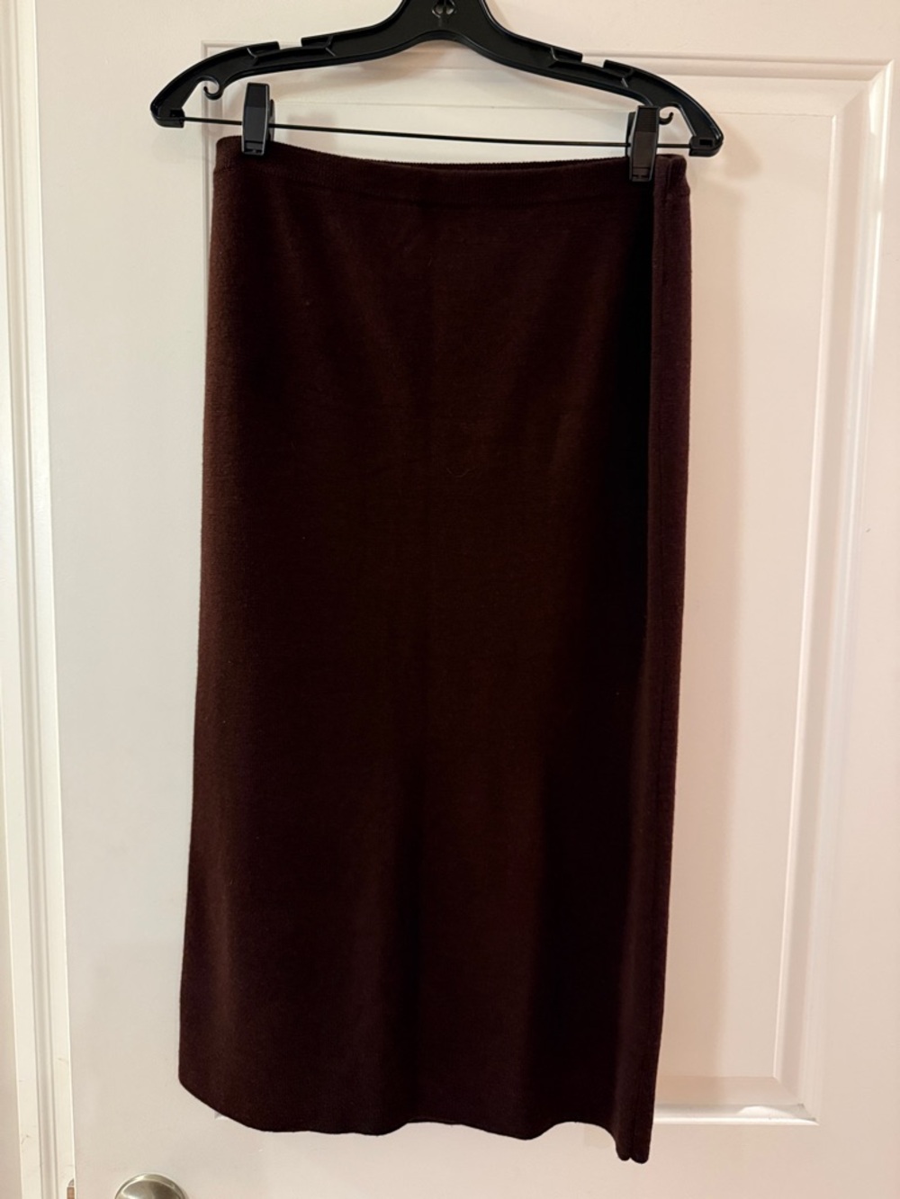 Eileen Fisher Italian Yarn Merino Wool Pencil Skirt. Medium. Dark purple.
